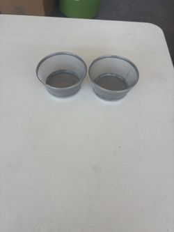 Paperclip/miscellaneous holder