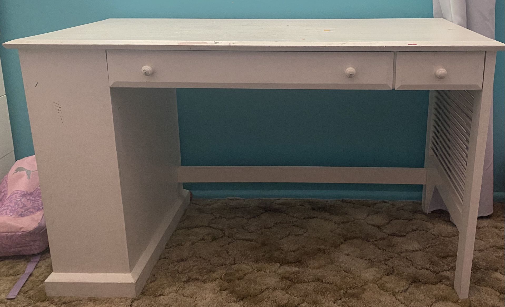 Sturdy Desk