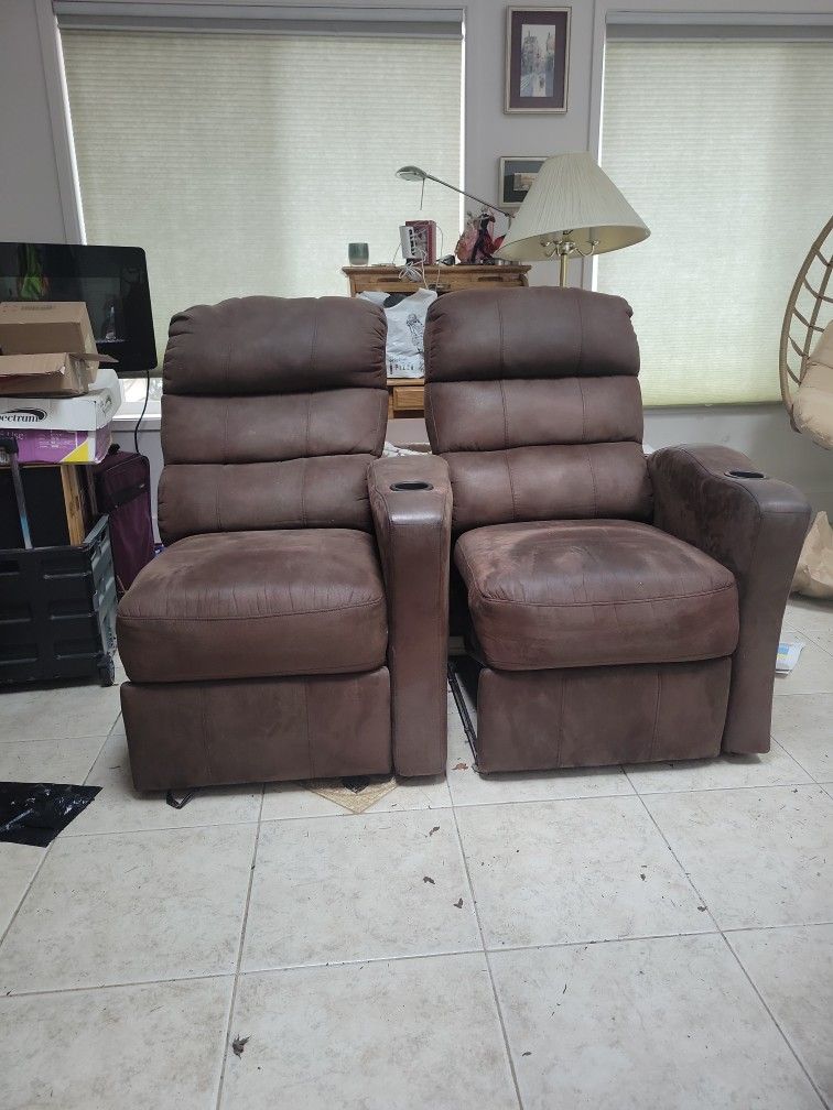 Soft Recliner Chairs