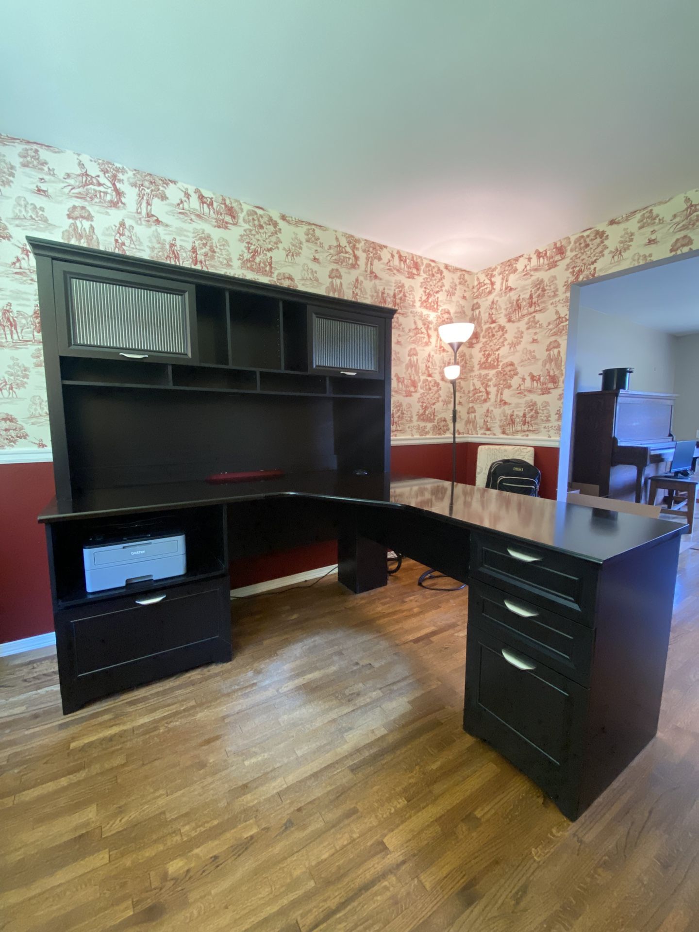 REDUCED! L-shape Office Desk With Hutch