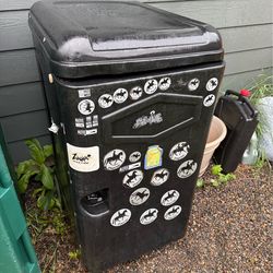 Burlingham Sports Saddle Trunk