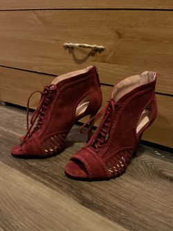 Ladies Shoes