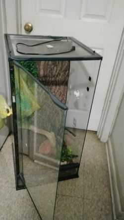 Reptile cage