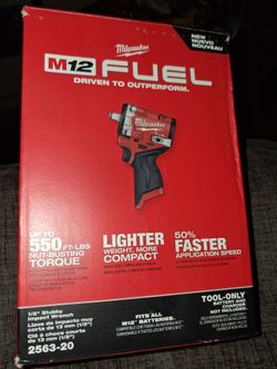 Milwaukee m12 impact 1/2