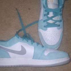 Air Jordan 1 Lows