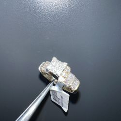 14K Princess Cut 1.00ctw Diamond Ring