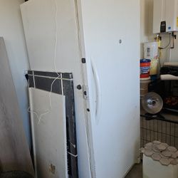 Stand Up Frigidaire Freezer 