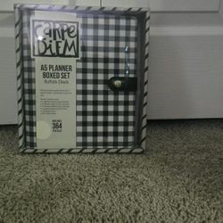 Carpe Diem A5 Planner Boxed Set - Buffalo Check Plaid - Brand New Sealed
