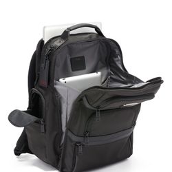 TUMI Men’s | ALPHA TUMI Brief Pack®