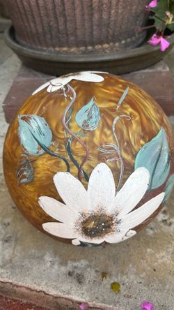 Hand painted bowling ball decoration
