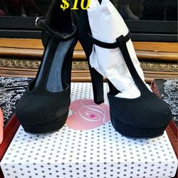 women size  7 heels