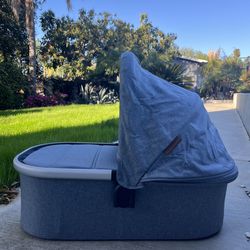 UPPAbaby Bassinet - excellent condition