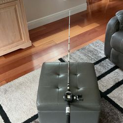 6 ft. Shakespeare Alpha Bait casting Rod and Reel