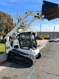 2017 BOBCAT T740