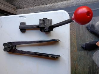 ULine Ratchet Bander 