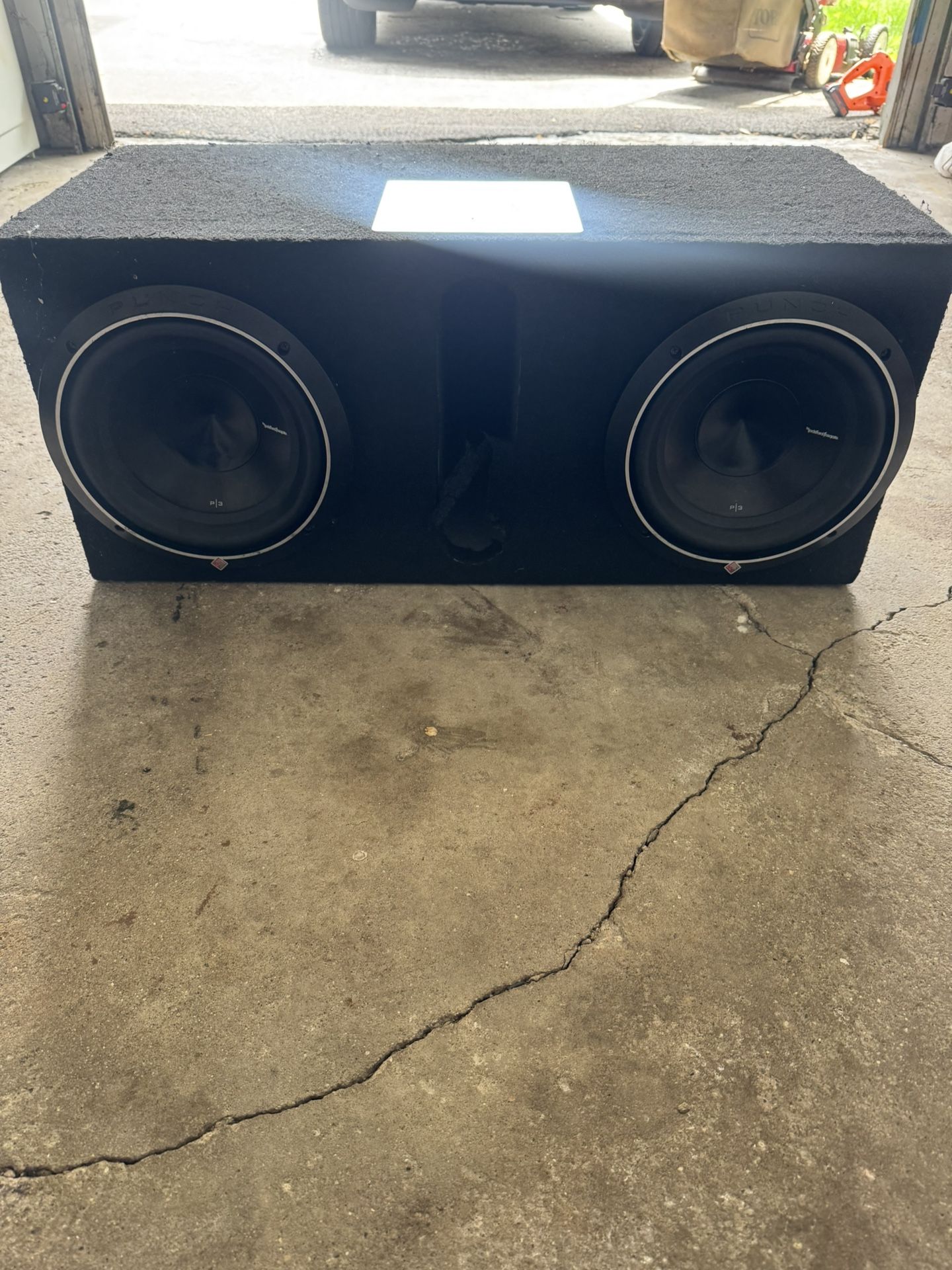 12” Rockford Fosgate Punch Subwoofers P3 With Box