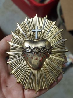 Vintage brass sacred heart of Jesus plaque