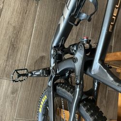 TREK FUEL EX 5 GEN 5 2023 LARGE for sale
