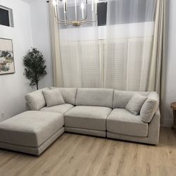 Modern Sectional And Ottoman Reversible Chaise