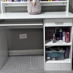 Modern White Computer Desk MUST SELL!!! Bring an Offer!!!