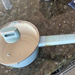 Sky blue color sauce pan