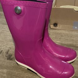 UGG Rainboots