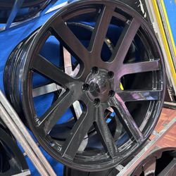 24s Black Doodle wheels Tires 5x139 Truck