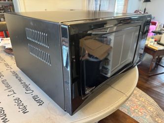 Microwave - 1250 Watt - Panasonic - Large Size