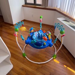Baby bounce and play