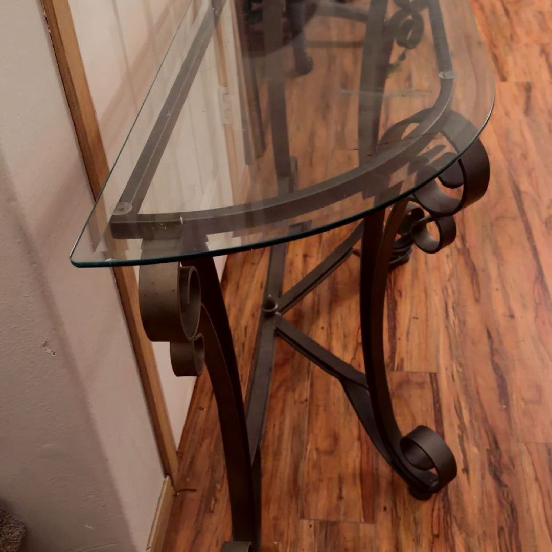 glass corner table