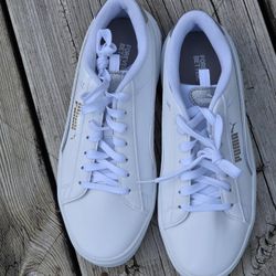 Puma Smash Platform v2 L Women's White Sneakers - Size 10