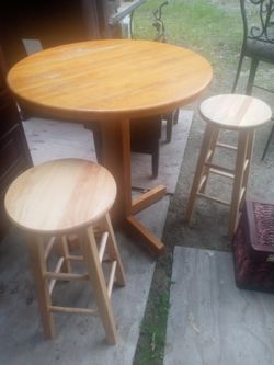 Table & Stools