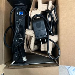 Plugable Dual DisplayPort & HDMI Docking Station