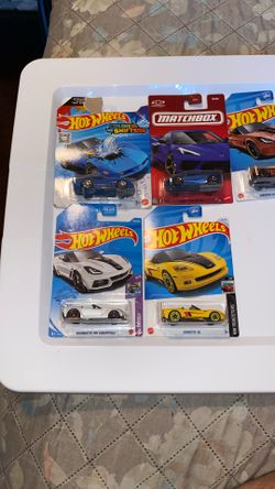 Hot Wheels  Corvettes