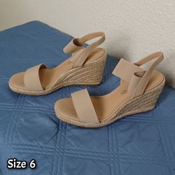 Open Toe Platform Sandals Size 6