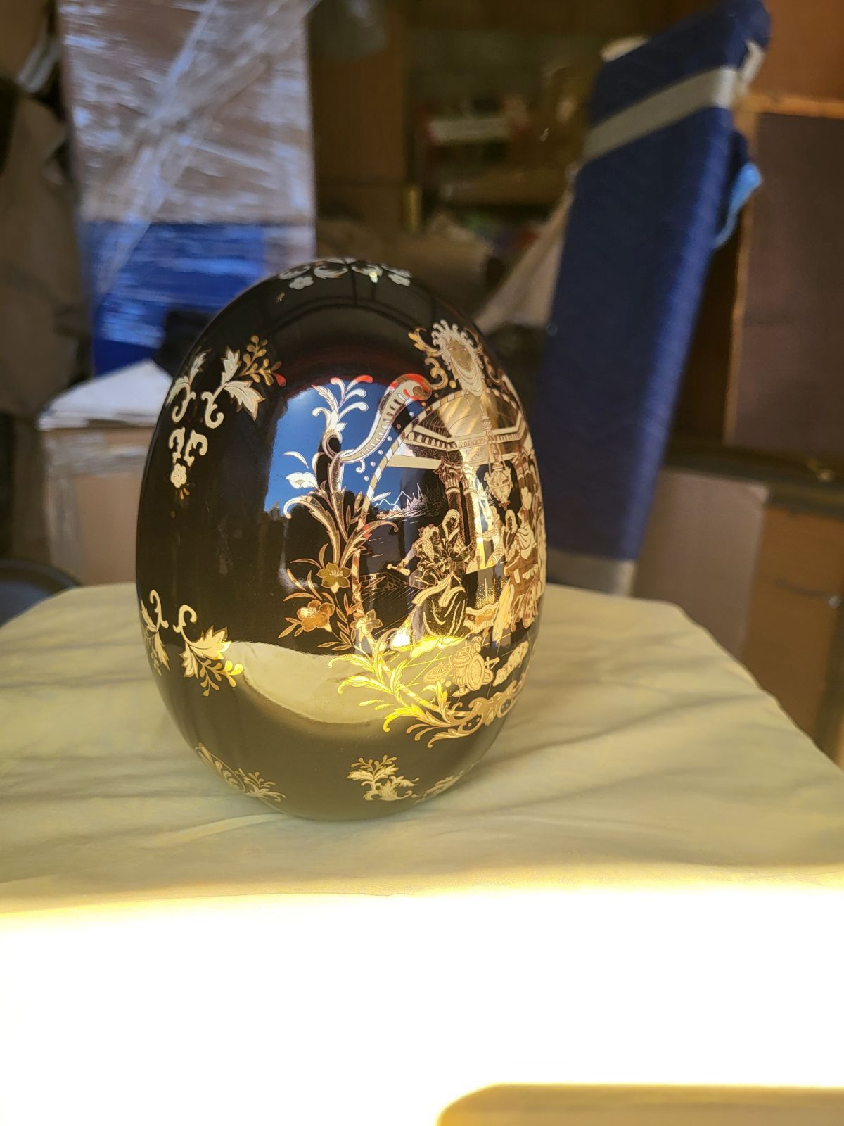 Antique Chinese Porcelain Egg