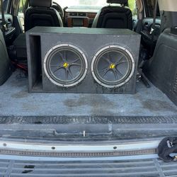 Bajos Kicker 12” + Amplificadores 🔊 Loud Bass