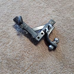 Adjustable 2 Inch Hitch with Lock Pin