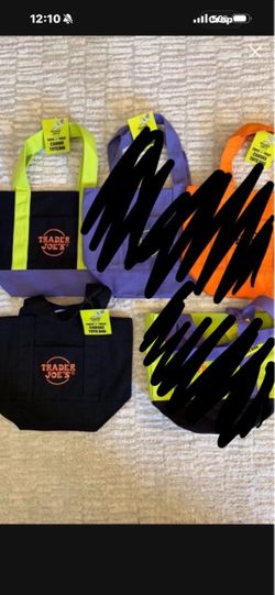 Traders Joes Halloween mini tote bags new with tags