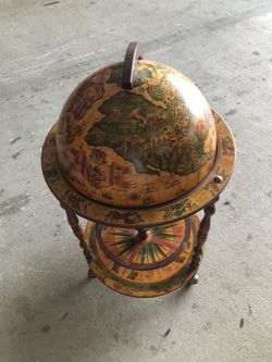 Unique Globe Bar