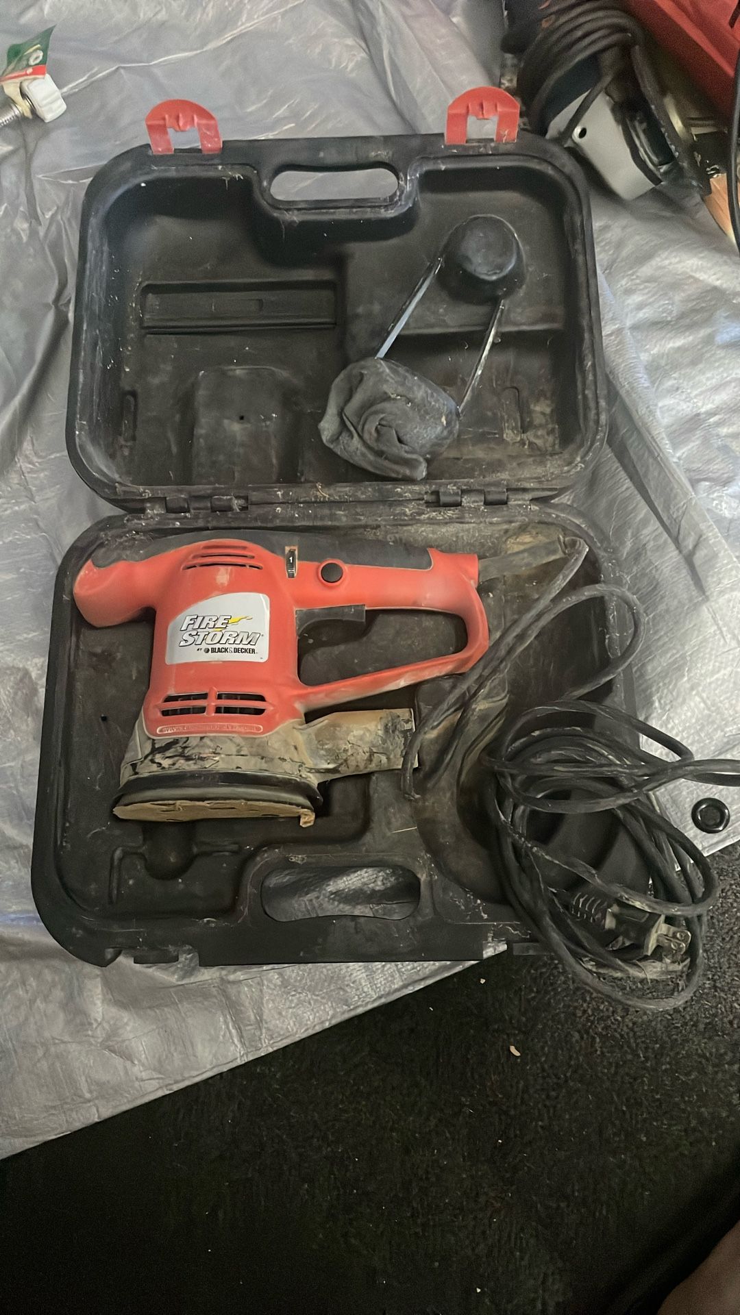 Sander/Black & Decker Fire Storm/variable speed