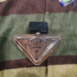 Prada Perfume