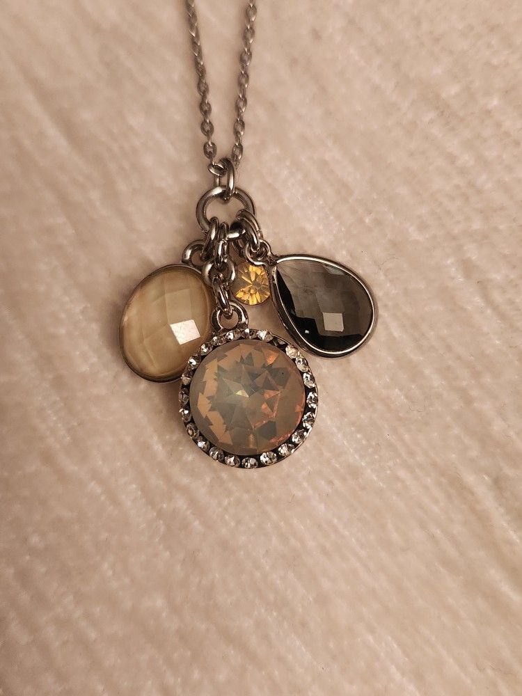 Loft Necklace **