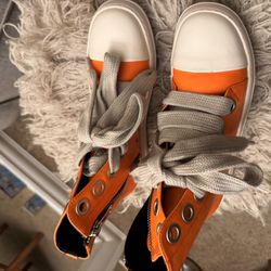 ORANGE SHOES 