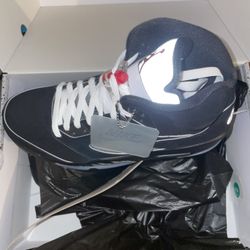 Jordan 5s Black Metallics