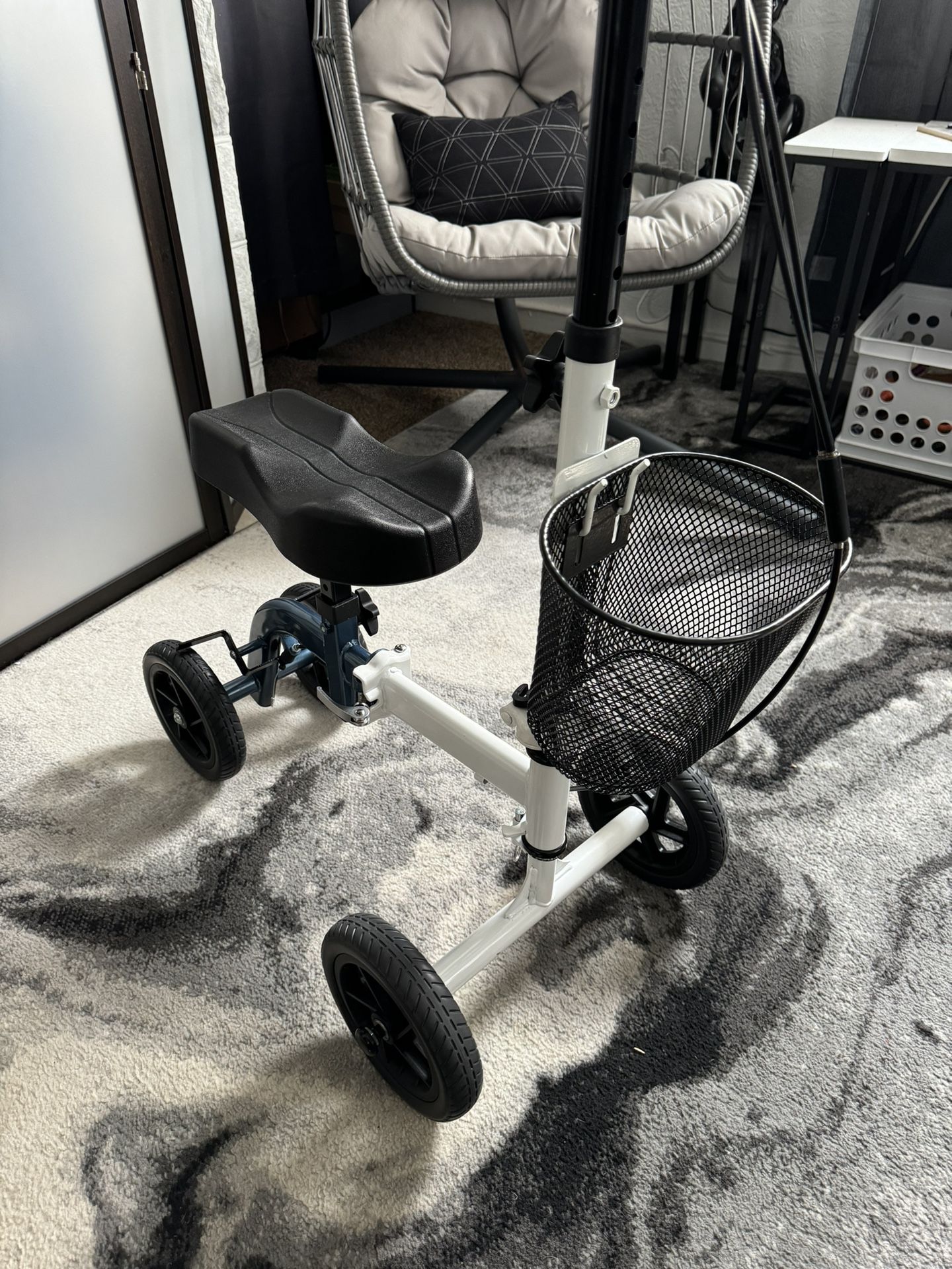 Rinkmo Knee Scooter