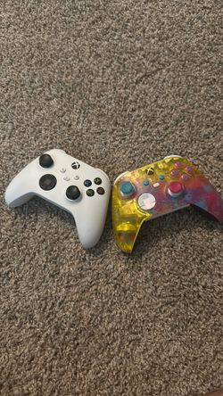Xbox controllers