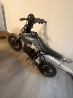 Emoto (Over $900 in upgrades!)