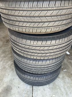 Tires/ set of 4 MichelÃn tires