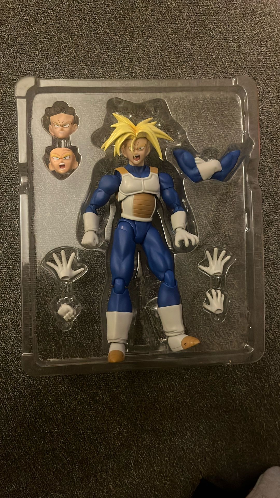 Shfigure Arts Super Sayian Trunks Figure